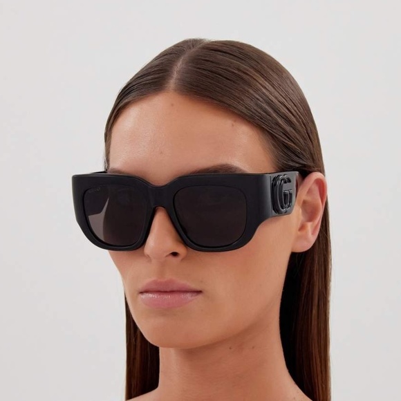 NEW GUCCI OVERSIZED SQUARE WOMEN BLACK SUNGLASSES GUCCI - Picture 4 of 15